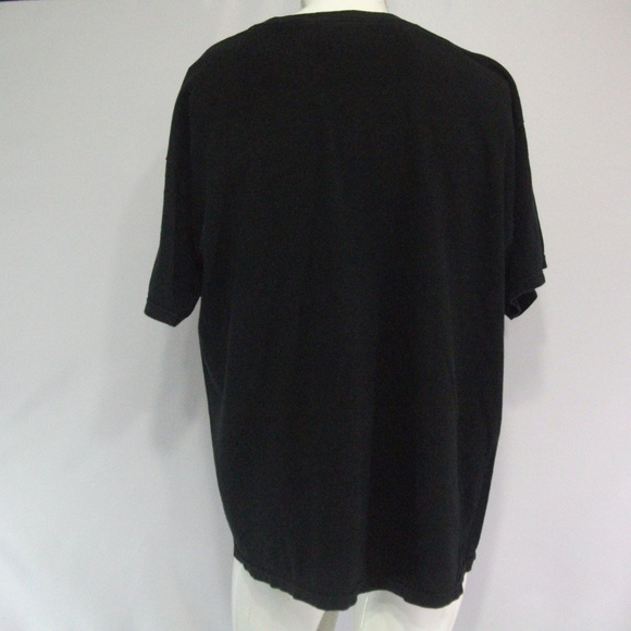 Look at Chest Joke Black XL Mens T Shirt - Picture 4 of 6